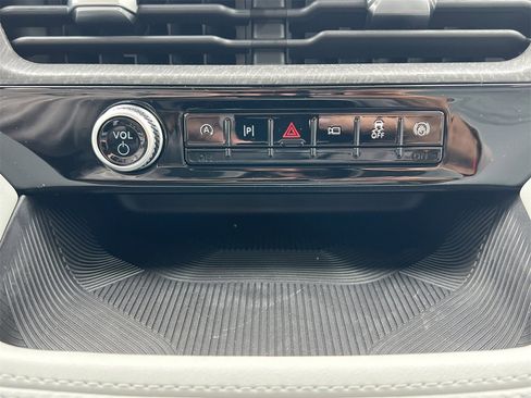 New 2026 Ford Explorer Platinum w/ LUX Leather Package image 6