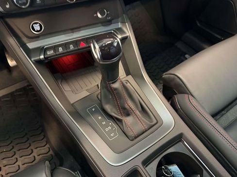 Certified 2025 Audi Q3 2.0T Premium Plus w/ Premium Plus Package image 19