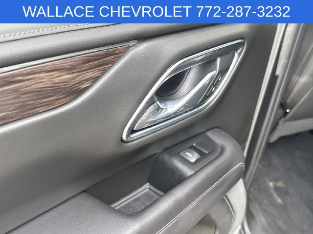 Used 2021 Chevrolet Tahoe LT w/ LT Signature Package RWD image 15
