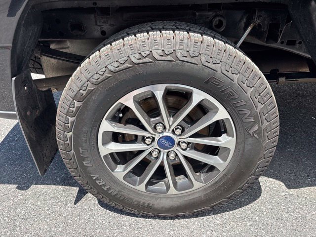 Used 2017 Ford F150 XL w/ Equipment Group 101A Mid AWD/4WD image 24