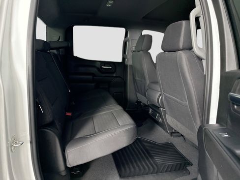 Used 2023 Chevrolet Silverado 1500 Custom image 21