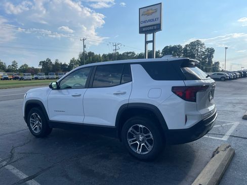 Used 2025 GMC Terrain Elevation AWD/4WD image 5