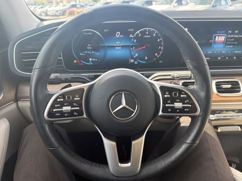 Used 2023 Mercedes-Benz GLE 350 4MATIC w/ 3rd Row Seat Package image 18