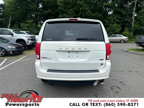 Used 2012 Dodge Grand Caravan SXT image 8