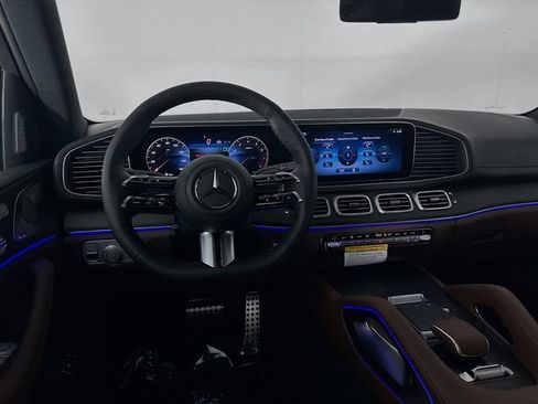 New 2026 Mercedes-Benz GLS 450 4MATIC image 23