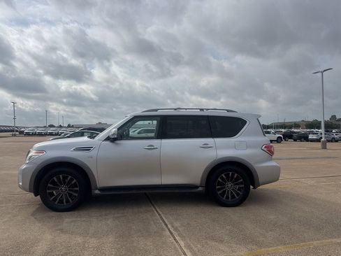 Used 2017 Nissan Armada Platinum image 12