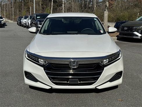 Used 2022 Honda Accord LX image 2