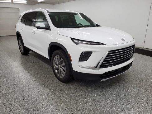 New 2025 Buick Enclave Preferred w/ Power Package image 3