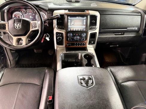 Used 2018 RAM 3500 Laramie AWD/4WD image 2