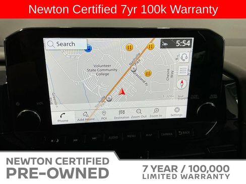 Used 2025 Nissan Pathfinder SL FWD image 8
