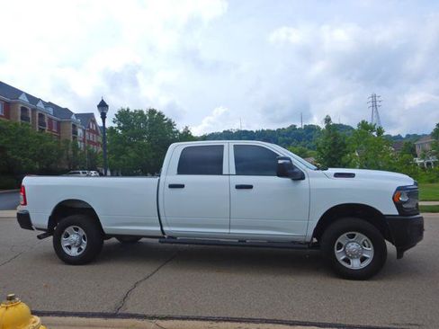 Used 2023 RAM 2500 Tradesman AWD/4WD image 10