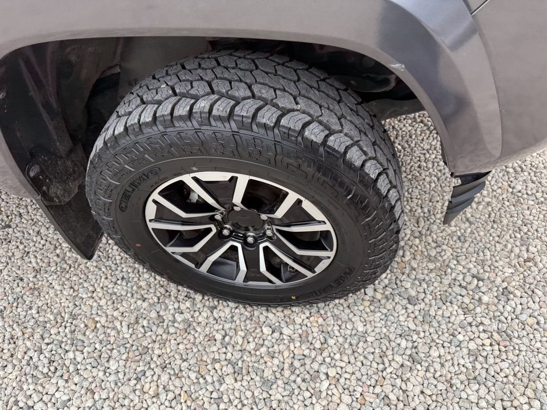 Used 2021 Toyota Tacoma TRD Sport w/ Technology Package AWD/4WD image 35