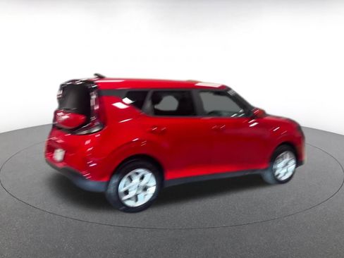 Used 2025 Kia Soul LX w/ LX Technology Package image 15