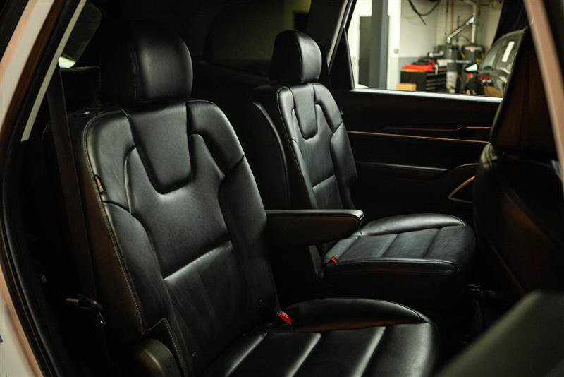 Used 2025 Kia Telluride S AWD/4WD image 13