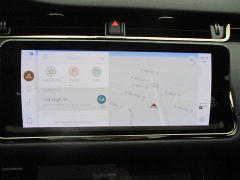 Used 2021 Land Rover Range Rover Evoque R-Dynamic SE image 11