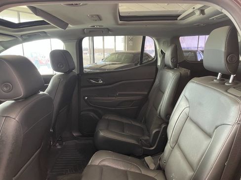 Used 2018 GMC Acadia SLT image 20