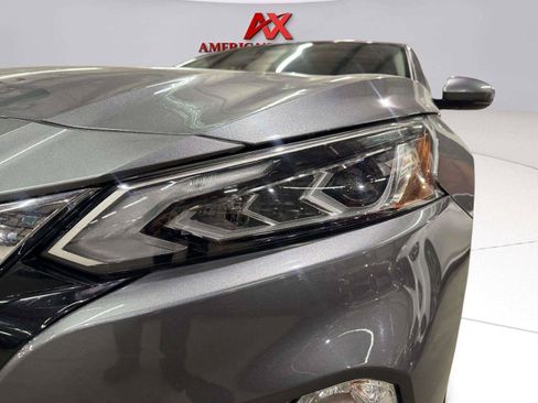 Used 2019 Nissan Altima 2.5 SV AWD/4WD image 16