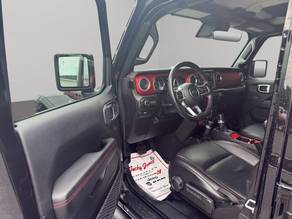 Used 2020 Jeep Gladiator Rubicon AWD/4WD image 6
