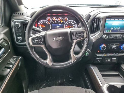 Certified 2022 Chevrolet Silverado 1500 RST image 10