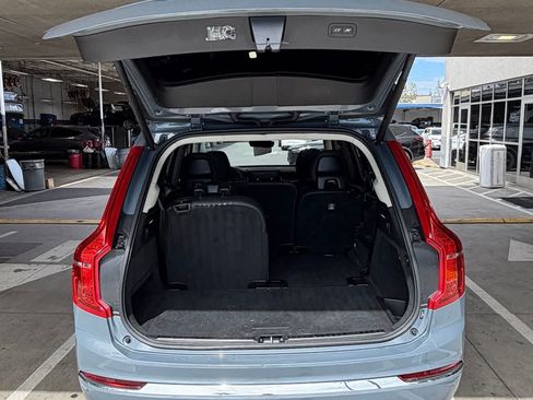 Used 2023 Volvo XC90 B6 Plus AWD/4WD image 10