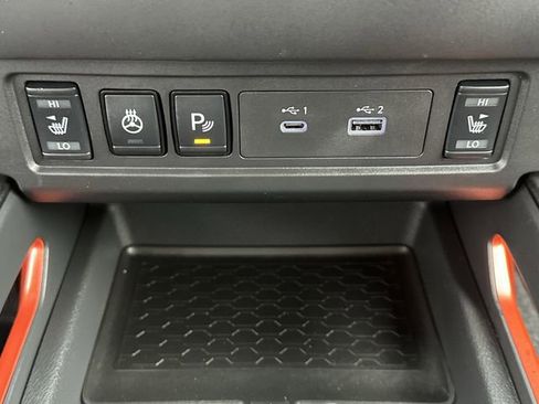 Used 2025 Nissan Frontier PRO-4X w/ Pro Convenience Package image 20