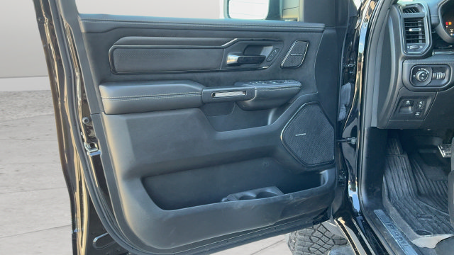 Used 2025 RAM 1500 RHO w/ RHO Level 1 Equipment Group AWD/4WD image 19