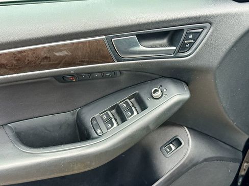 Used 2014 Audi Q5 2.0T Premium Plus w/ Premium Plus Package image 19