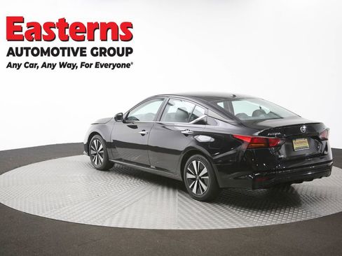 Used 2022 Nissan Altima 2.5 SV FWD image 64