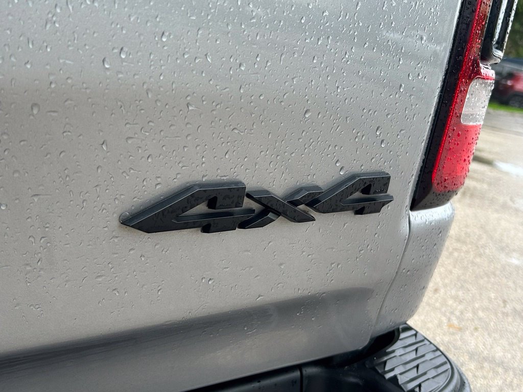 Used 2024 RAM 1500 Big Horn AWD/4WD image 38