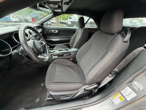 Used 2022 Ford Mustang Convertible w/ Equipment Group 101A RWD image 18