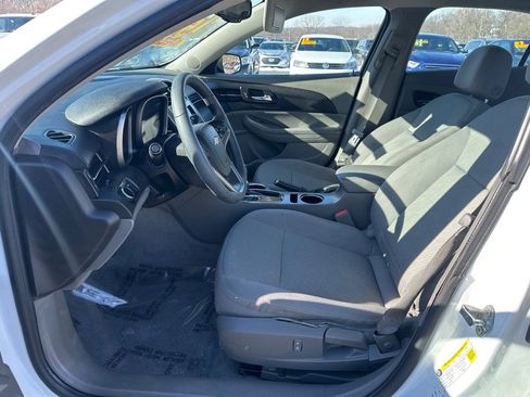 Used 2015 Chevrolet Malibu LS w/ Protection Package image 9