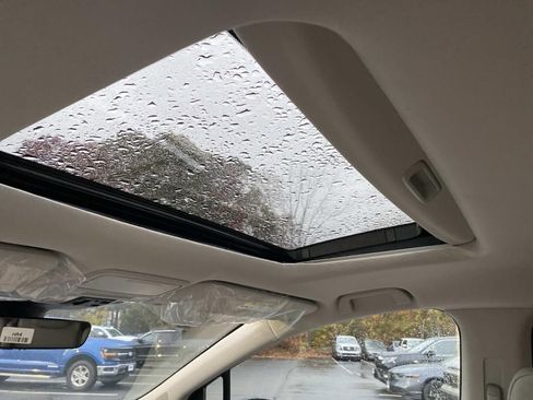 New 2026 Honda Odyssey EX-L image 9