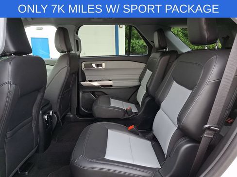 Used 2024 Ford Explorer XLT w/ Equipment Group 202A AWD/4WD image 10