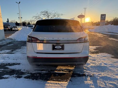 Used 2022 Lincoln Nautilus Reserve image 33