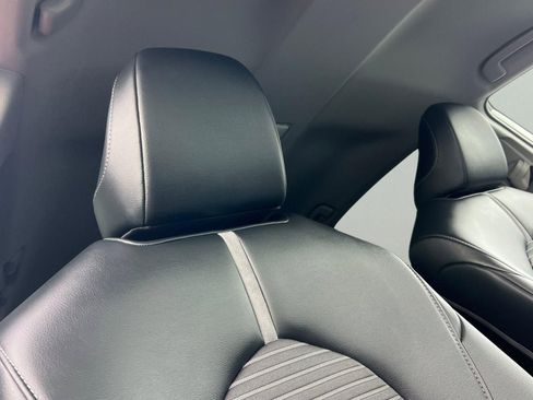 Used 2023 Toyota Camry SE image 20