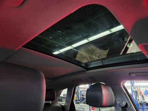 Used 2023 Audi Q5 2.0T Premium Plus w/ Premium Plus Package image 12