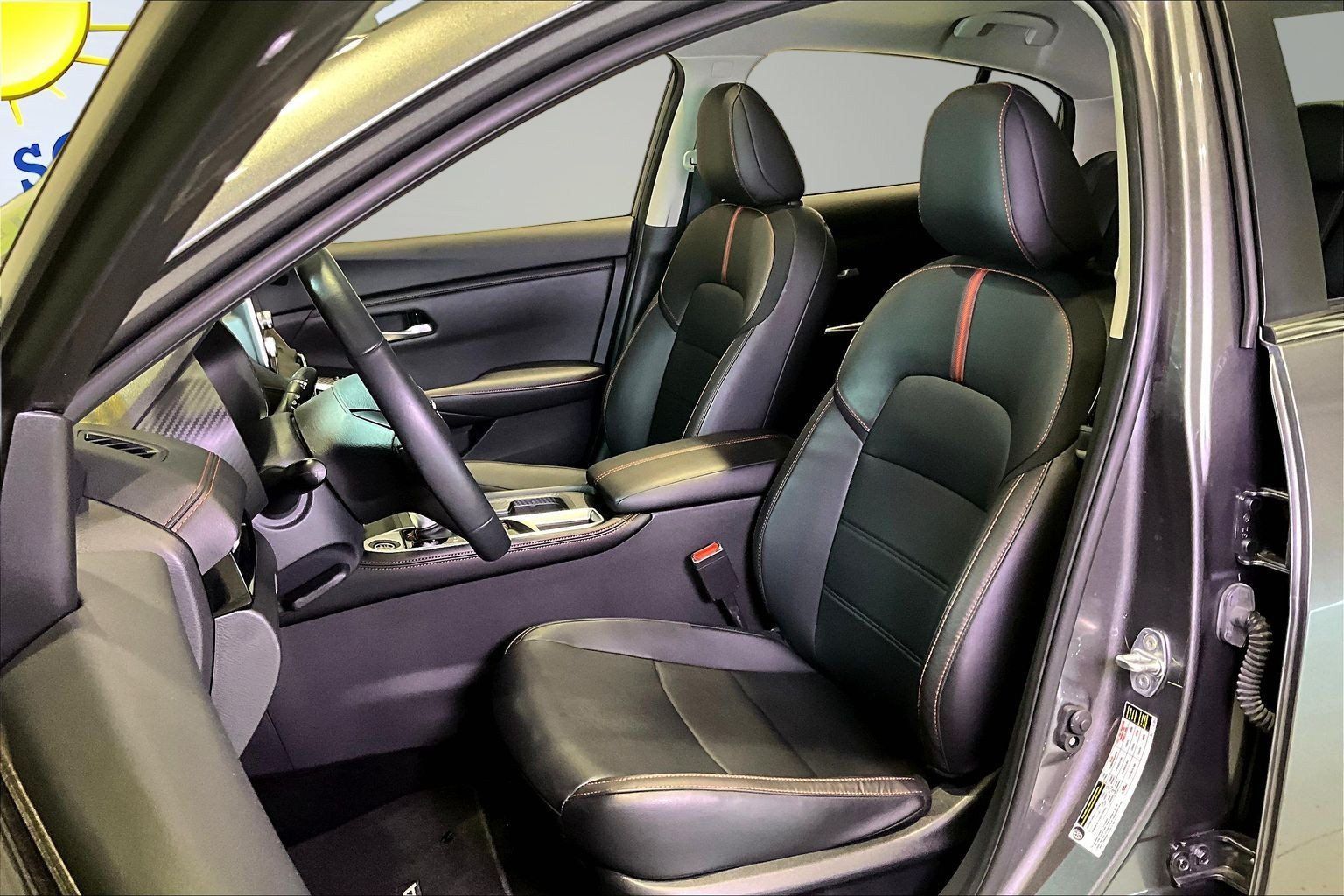 Used 2024 Nissan Sentra SR w/ SR Premium Package FWD image 21