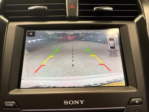 Used 2019 Ford Fusion Energi Titanium FWD image 23