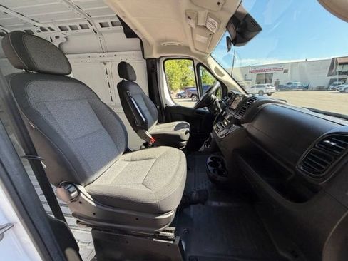 Used 2023 RAM ProMaster 2500 FWD image 18