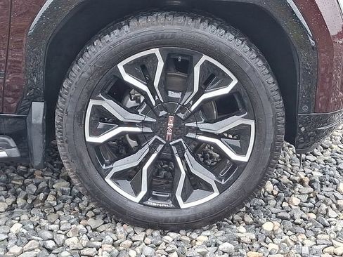 Used 2026 GMC Sierra EV Denali AWD/4WD image 28