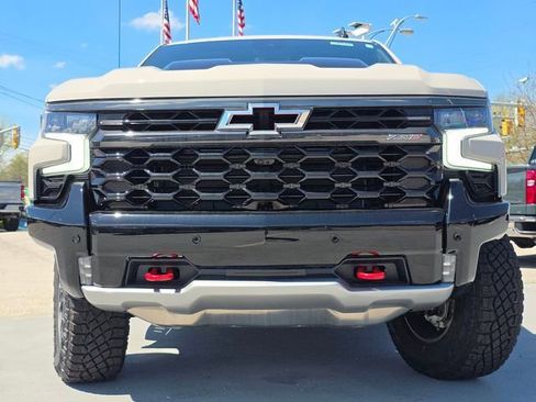 New 2026 Chevrolet Silverado 1500 ZR2 AWD/4WD image 12