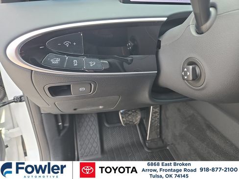 Used 2026 Genesis GV70 2.5T Sport Prestige AWD/4WD image 14