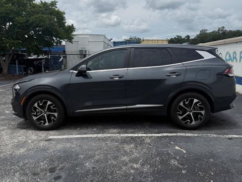 Used 2023 Kia Sportage EX FWD image 7