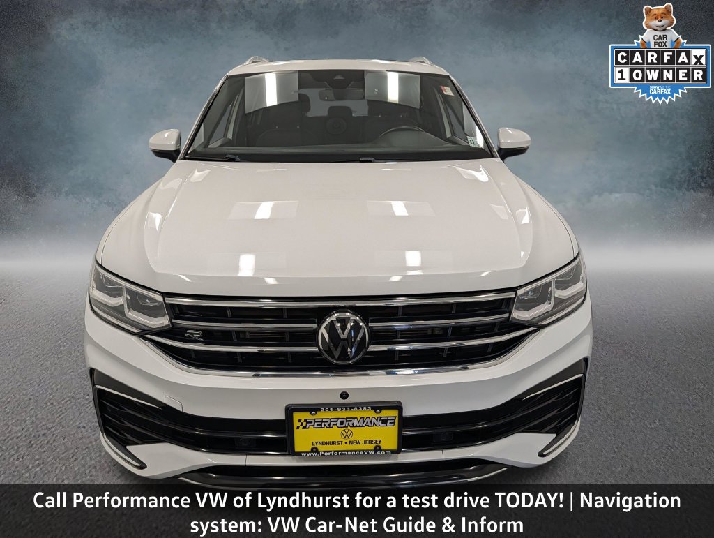 Used 2023 Volkswagen Tiguan SEL R-Line AWD/4WD image 2