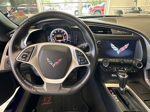 Used 2017 Chevrolet Corvette Grand Sport w/ Z07 Performance Package RWD image 18