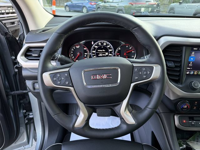 Used 2023 GMC Acadia Denali w/ Denali Ultimate Package FWD image 26