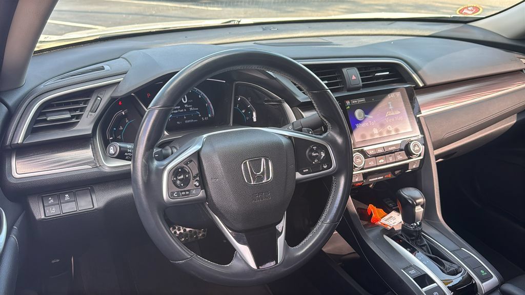 Certified 2020 Honda Civic Touring image 12