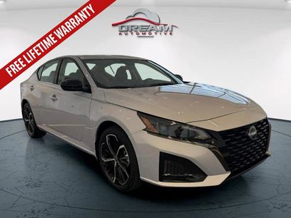 New 2025 Nissan Altima 2.5 SR