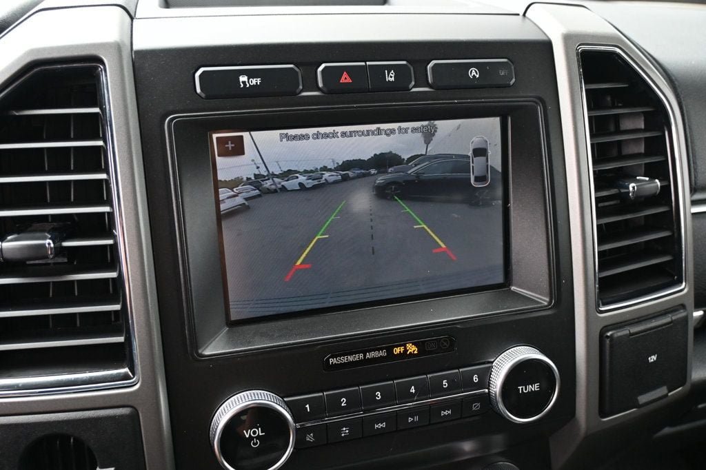 Used 2019 Ford Expedition XLT w/ Equipment Group 202A RWD image 10