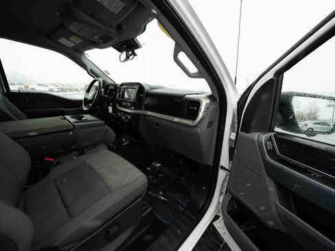 Used 2022 Ford F150 XLT image 25